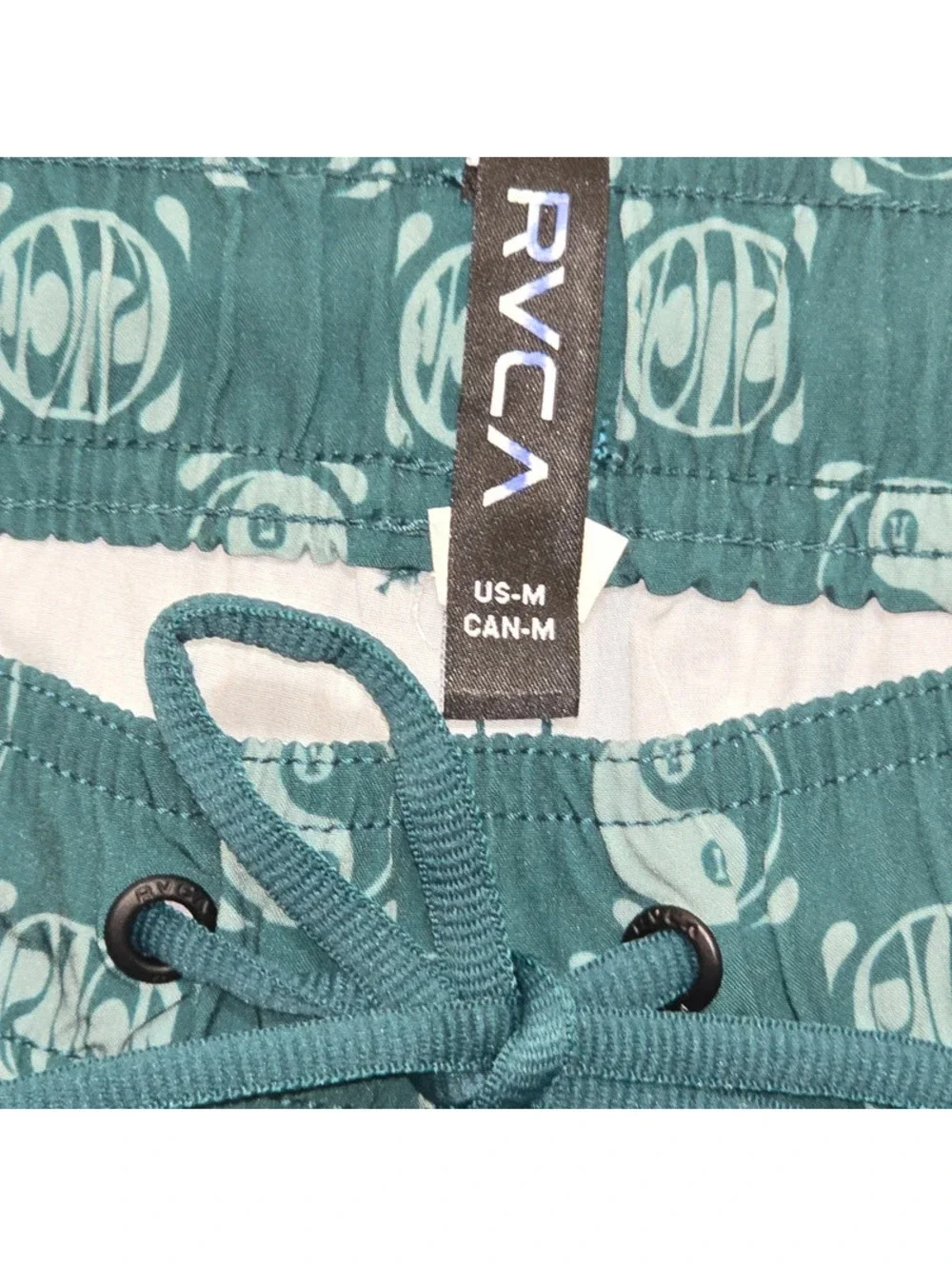 RVCA x ANP Travis Solid Trunk 17 Yin Yang Swim Shorts - Men's M